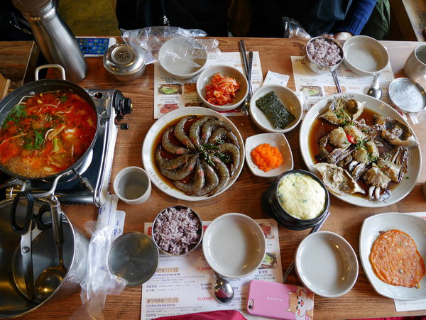韓國弘大🦀️醬蟹+醬油蝦吃到飽人氣餐廳-弘益醬蟹🦀️附菜單價格、地圖路線